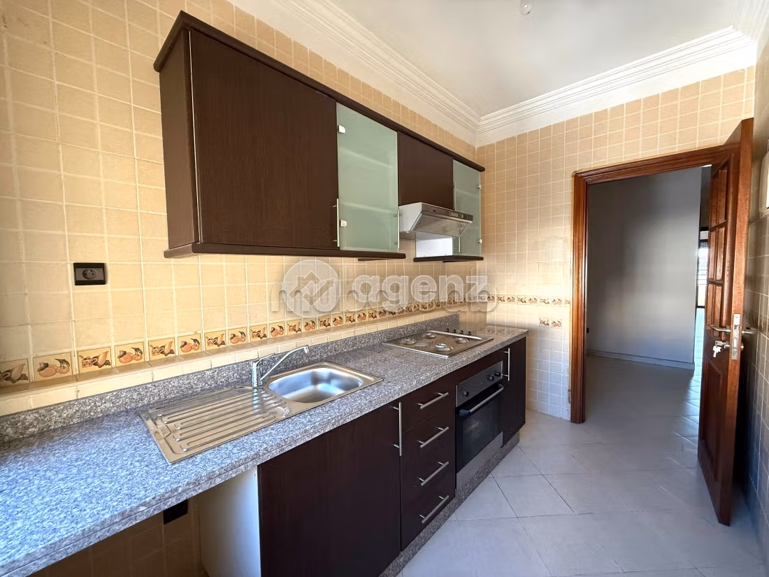 Appartamento in vendita a Liberté. 2 belle camere da letto. Con garage e ascensore