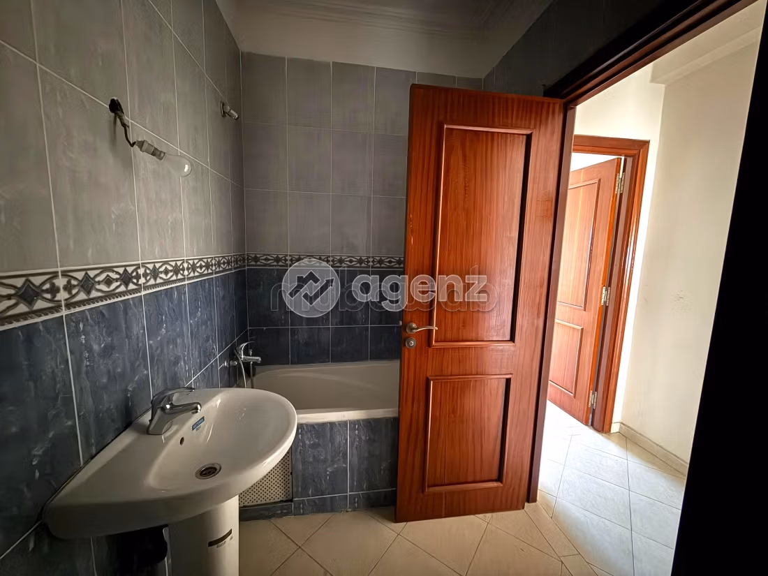 Appartamento in vendita a Liberté. 2 belle camere da letto. Con garage e ascensore