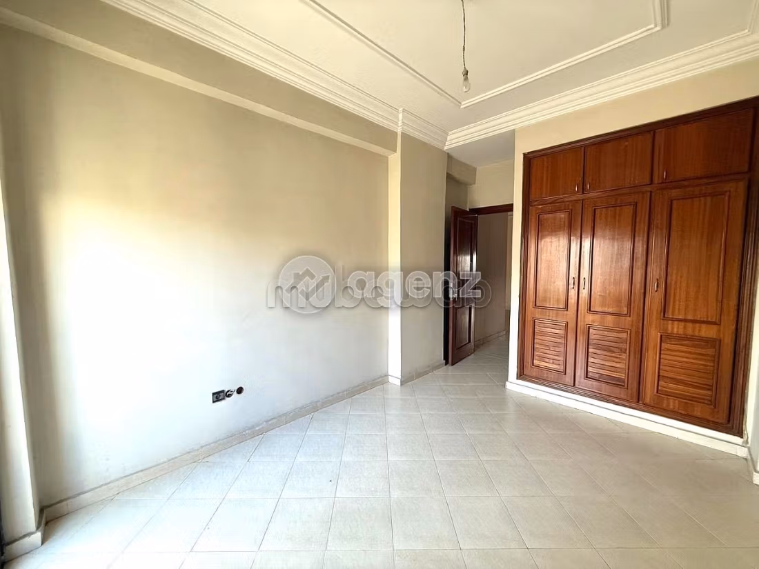 Appartamento in vendita a Liberté. 2 belle camere da letto. Con garage e ascensore