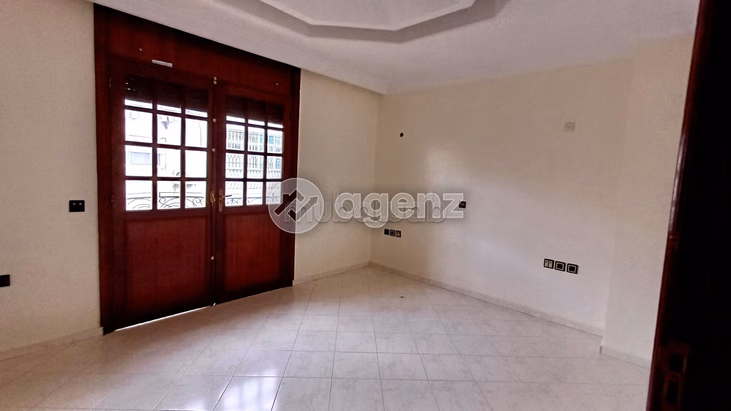Villa à vendre 299 m², 6 chambres Quartier du Soleil Mohammedia