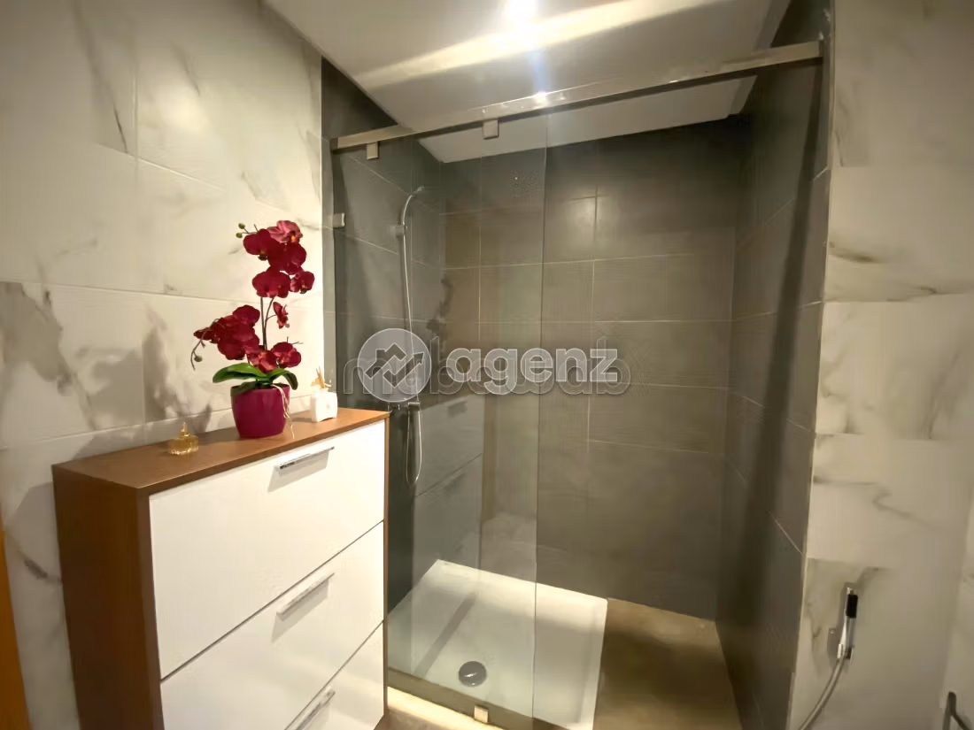 Appartement à vendre 118 m², 3 chambres Belvédère Casablanca