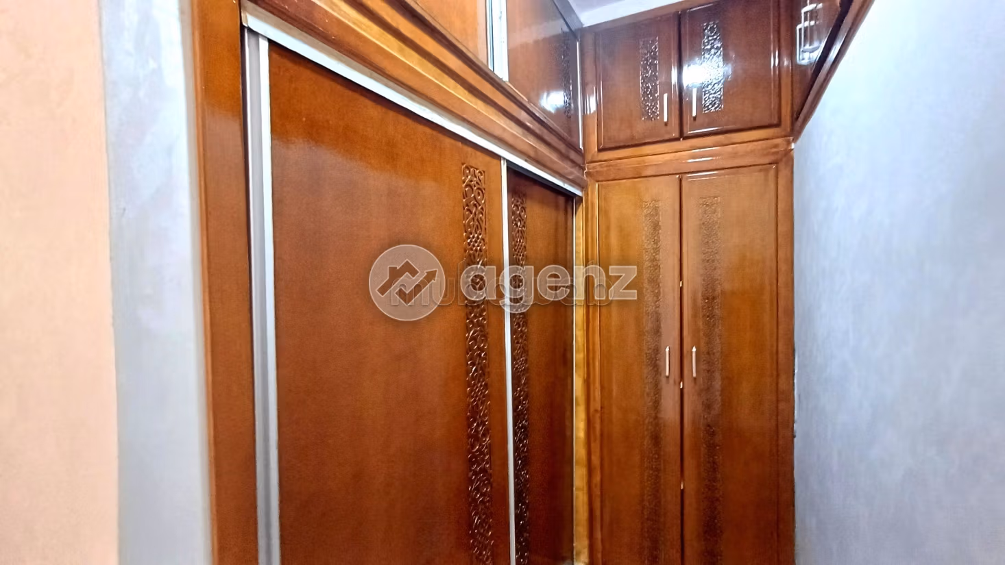 Villa à vendre 216 m², 9 chambres Oued Fes Fès