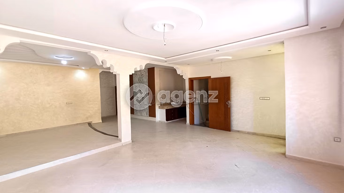 Villa à vendre 216 m², 9 chambres Oued Fes Fès