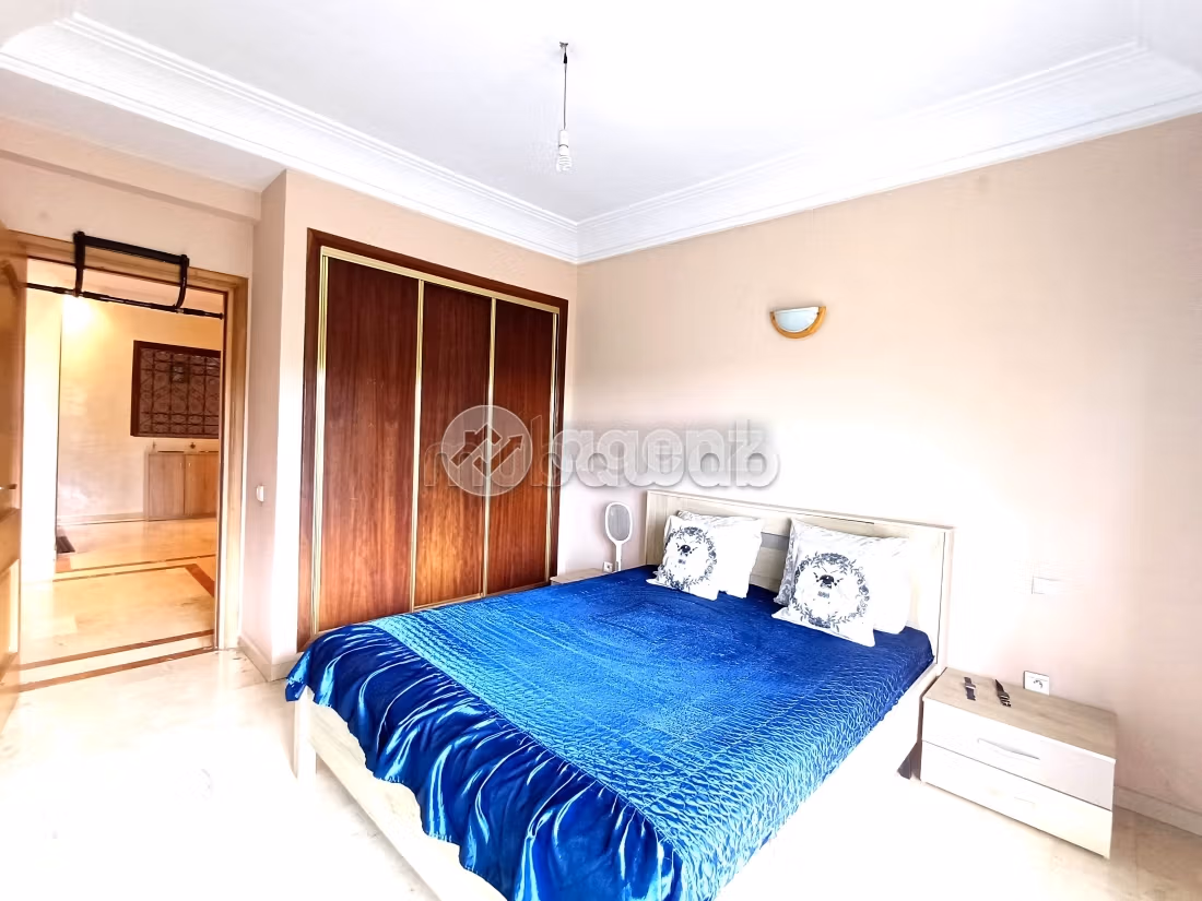 Appartamento da acquistare a Oasis sud. Superficie 219 m². Posto auto e ascensore