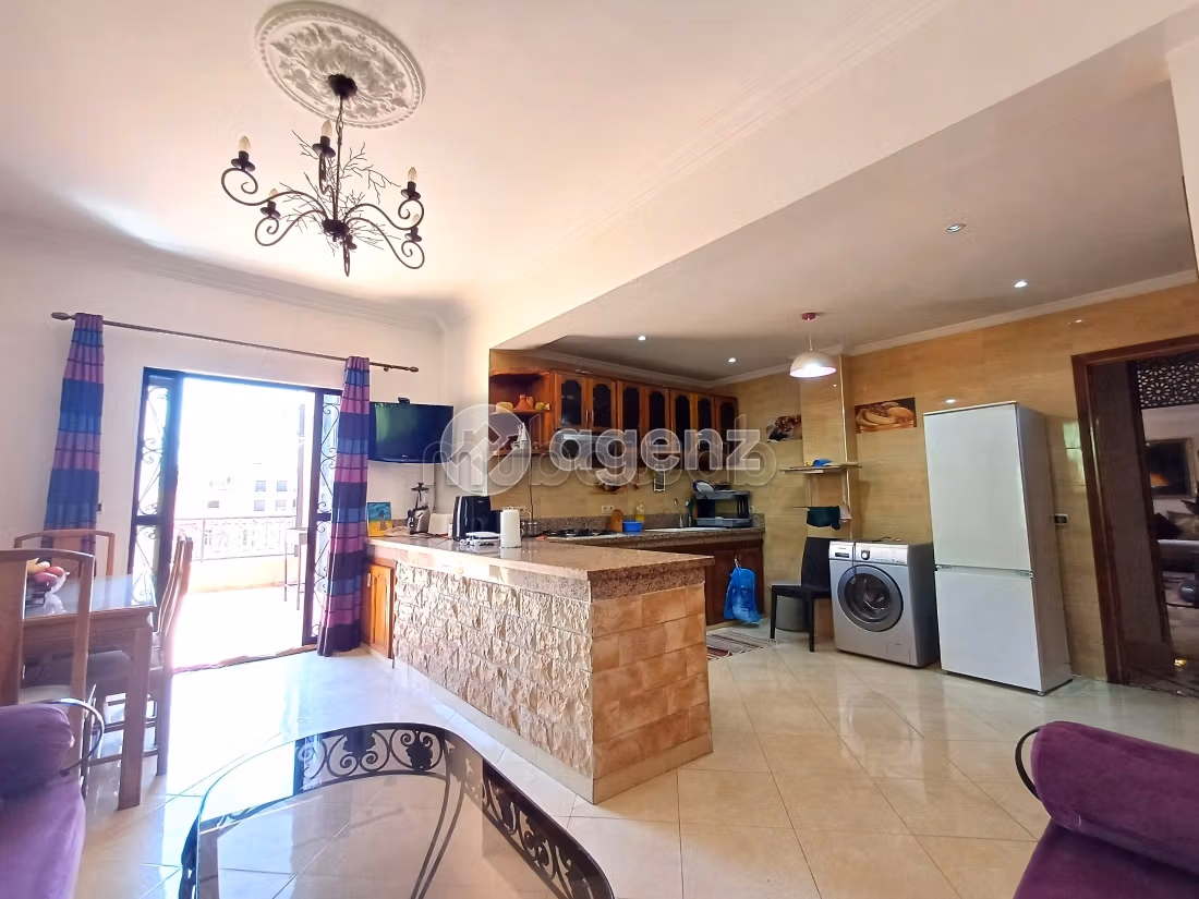 Apartment to purchase in Samlalia. Small area 200 m². With Lift, Carpark