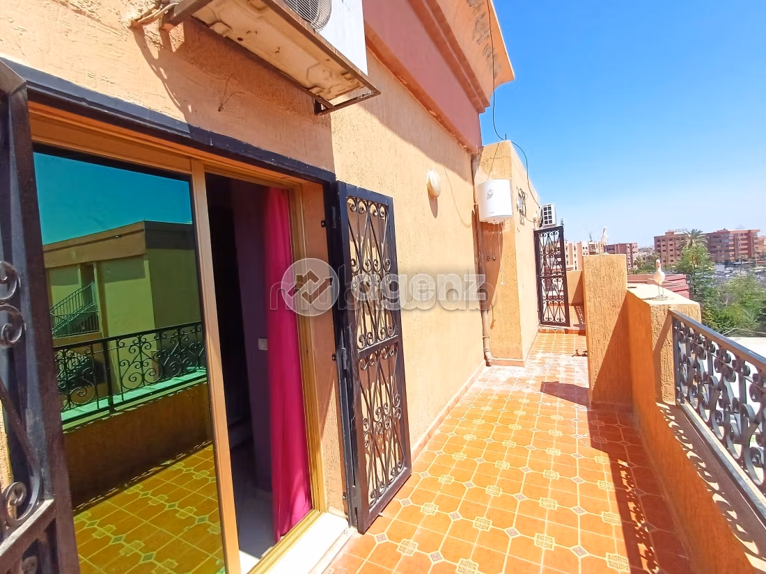 Apartment to purchase in Samlalia. Small area 200 m². With Lift, Carpark