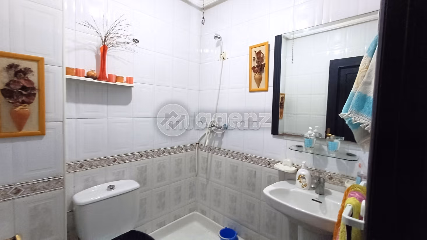 Vendita appartamento a Hay Chrifa. Superficie di 140 m². Garage e terrazzo