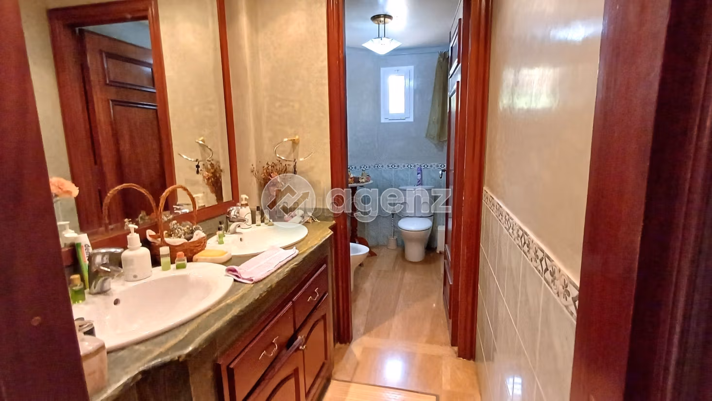 Splendid villa for sale in Sidi Maarouf. 5 rooms. Well decorated