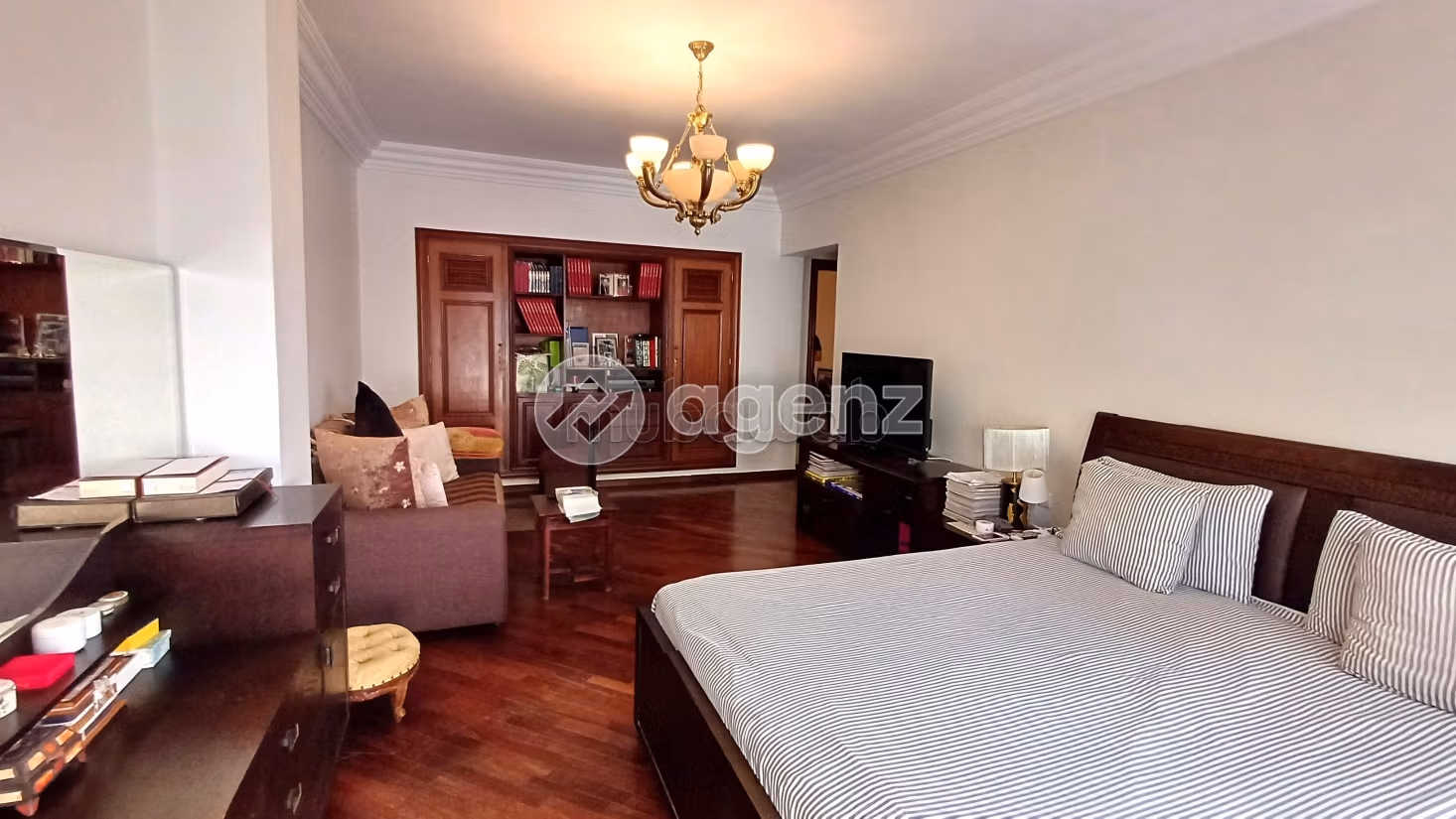 Splendid villa for sale in Sidi Maarouf. 5 rooms. Well decorated