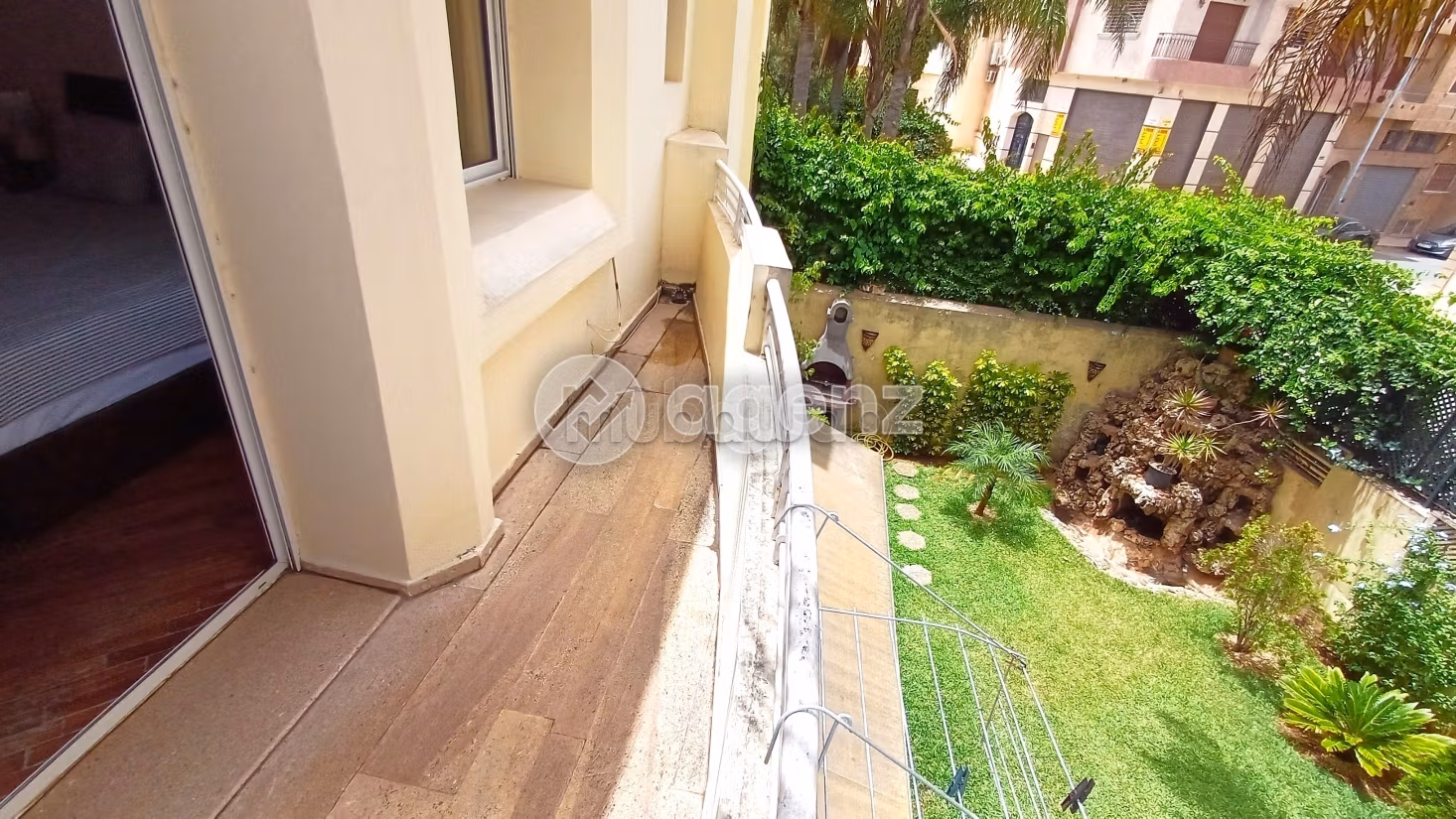 Splendid villa for sale in Sidi Maarouf. 5 rooms. Well decorated