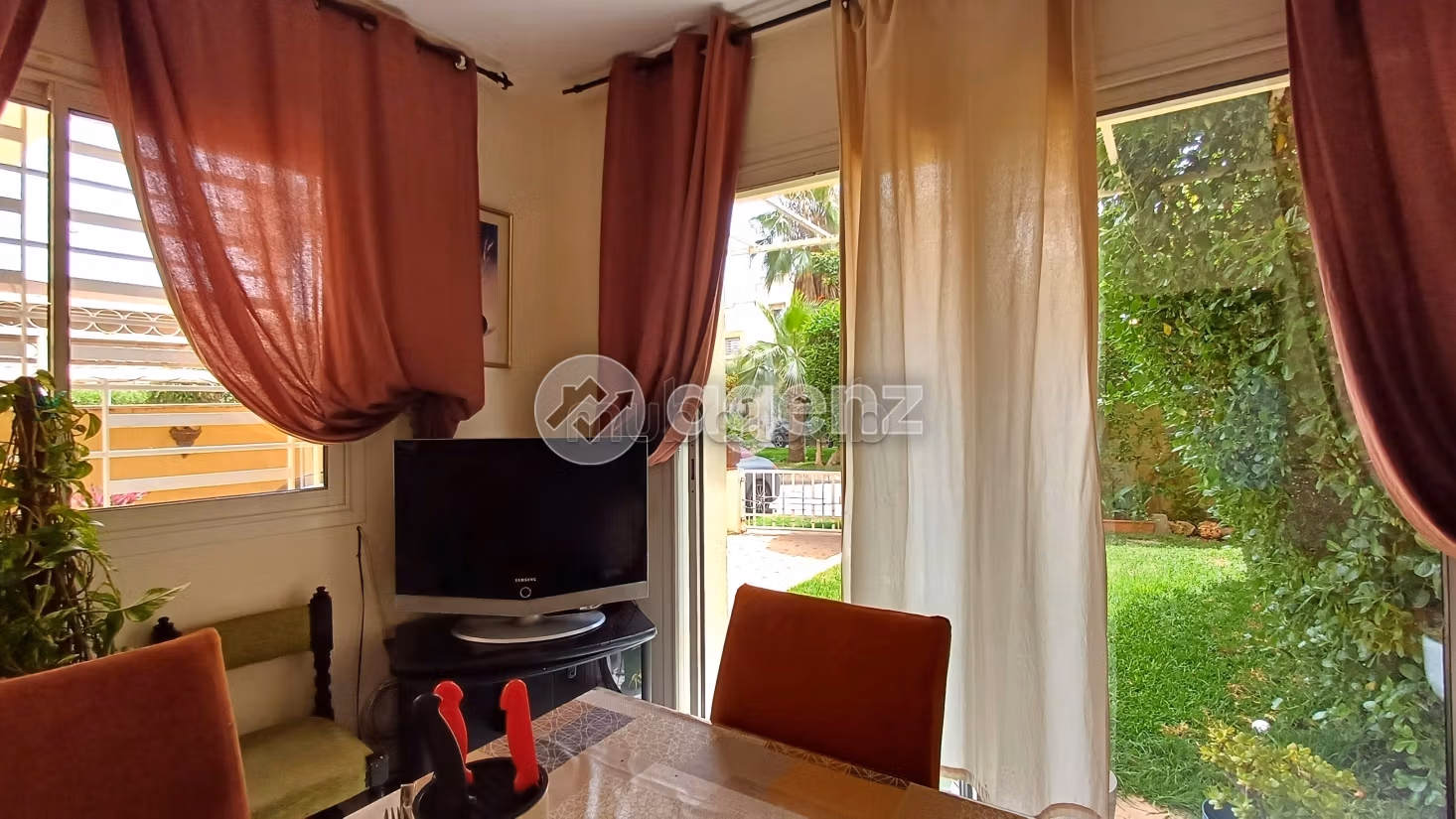 Splendid villa for sale in Sidi Maarouf. 5 rooms. Well decorated