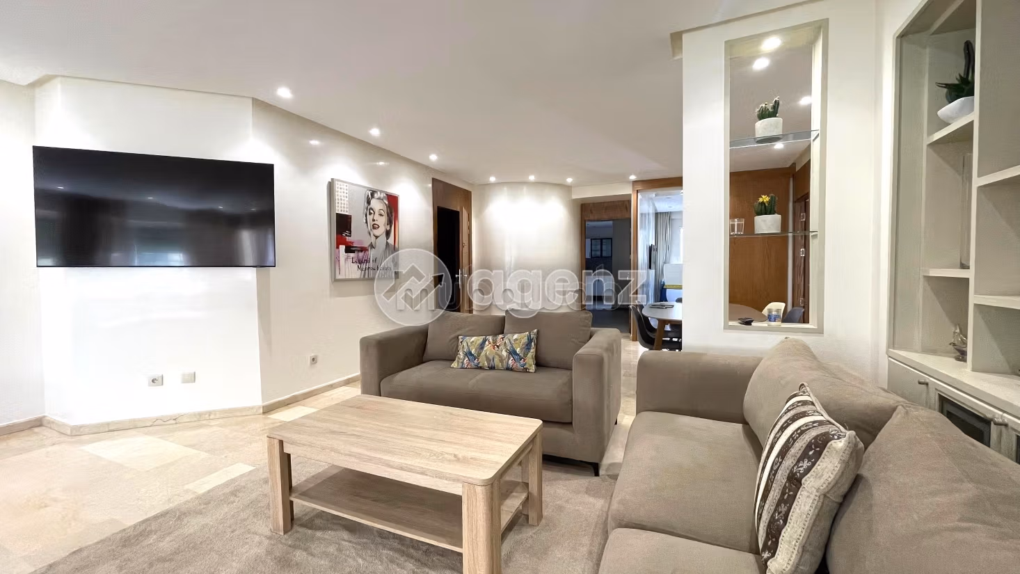 Bonito piso en venta en Racine. Superficie de 155 m². Con garaje y ascensor