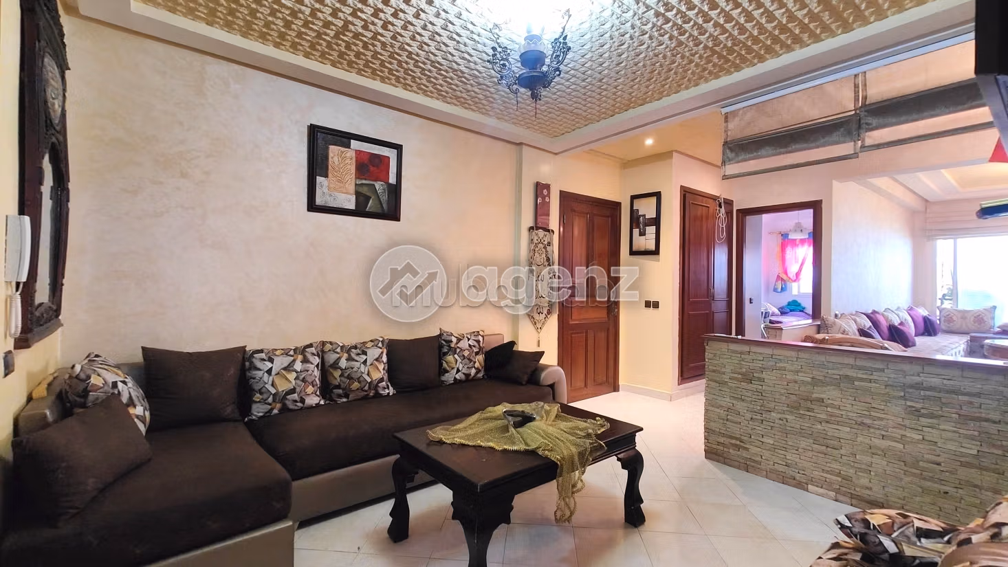 Bonito piso en venta en Roches Noires. 2 dormitorios. Ascensor y plazas de aparcamiento