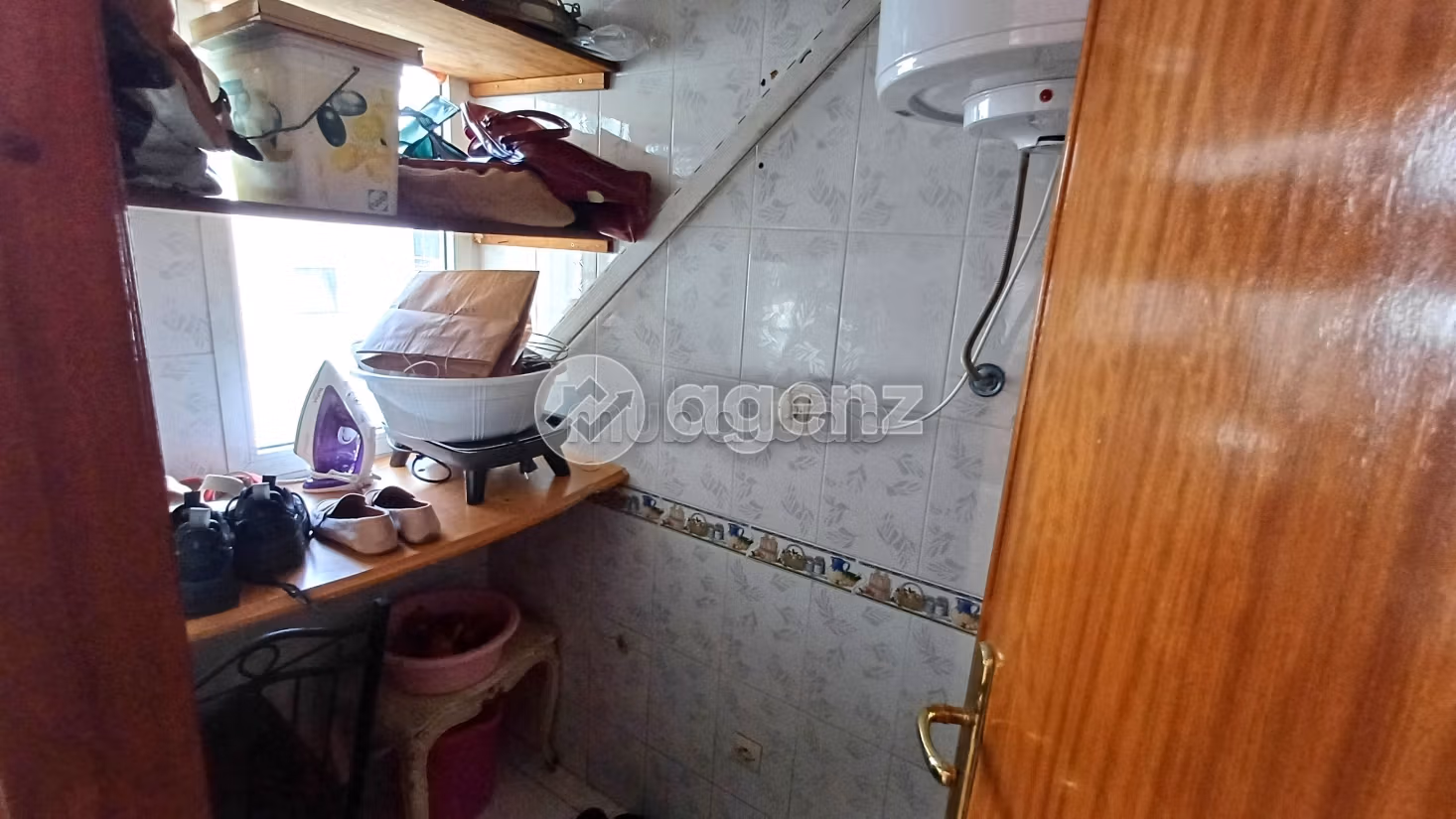 Beautiful apartment for sale. Area 80 m². With garage and lift