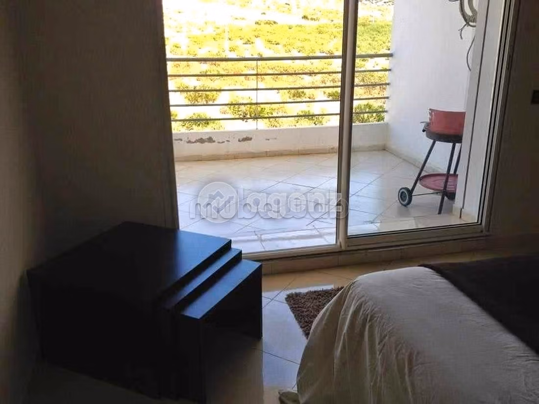 Bellissimo appartamento in affitto a Tanja Balia. 2 camere. Ammobiliato
