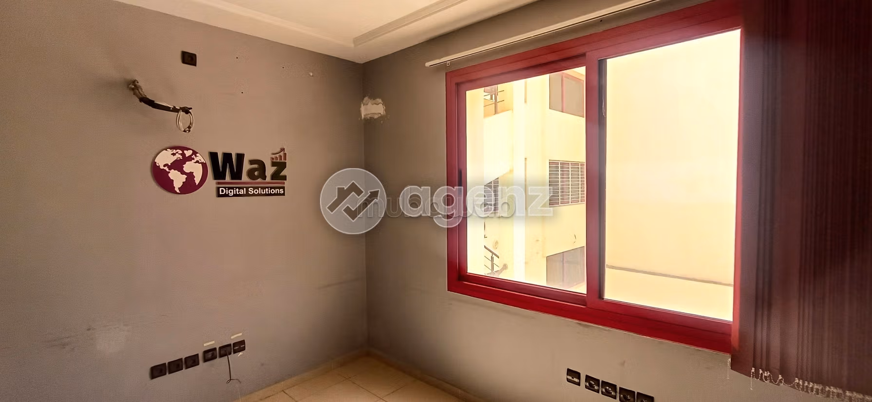 Bureau à louer 98 m² Nouvelle Ville Fès