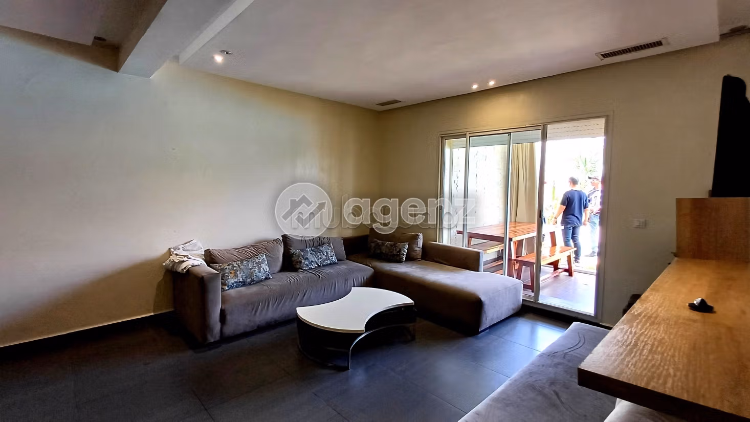 Appartementen te koop. 2 Kamers. Gemeubileerd