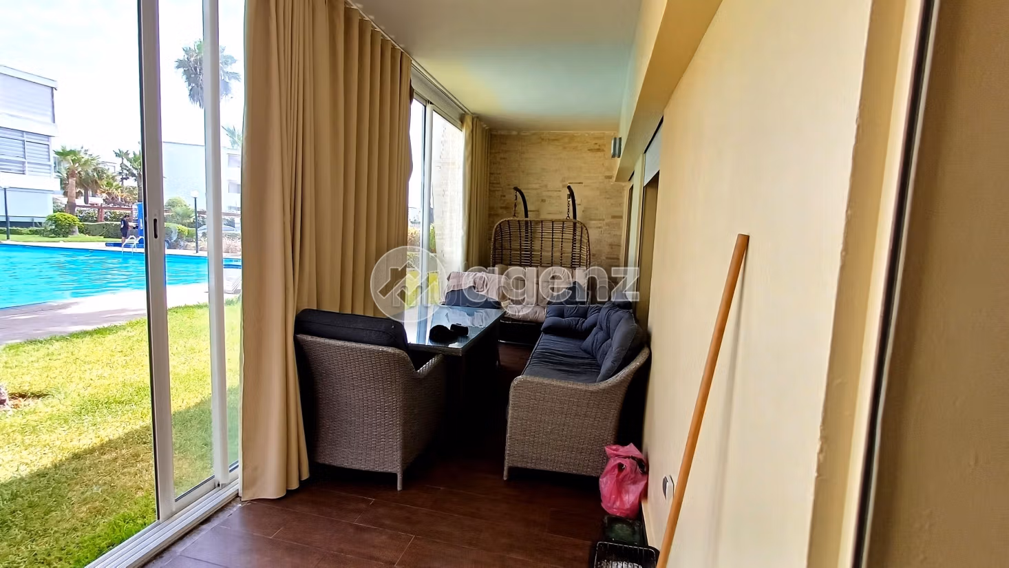 Appartementen te koop. 2 Kamers. Gemeubileerd