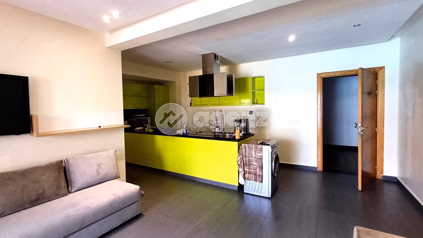 Appartementen te koop. 2 Kamers. Gemeubileerd