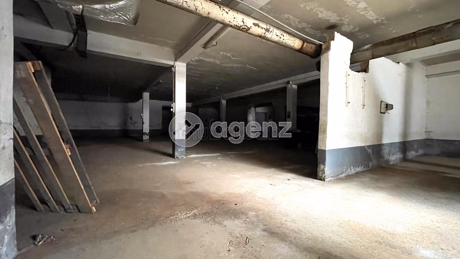 Commerce à vendre 1 736 m² CIL Casablanca