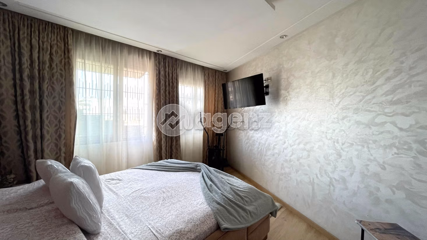 Vendita appartamento a La Gironde. 4 belle camere da letto. Ammobiliato