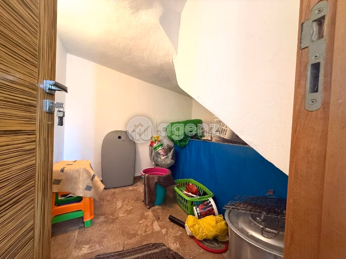 Suntuosa villa en venta. 3 hermosas habitaciones. Bien decorado
