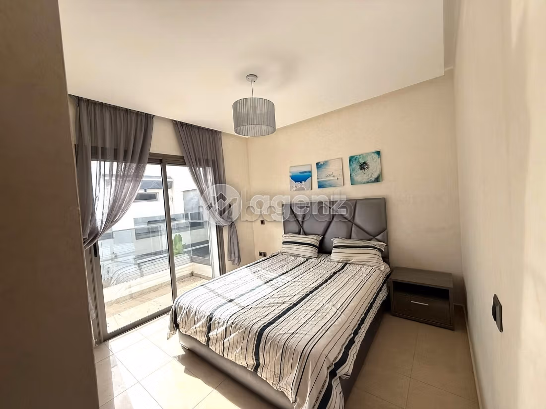 Suntuosa villa en venta. 3 hermosas habitaciones. Bien decorado
