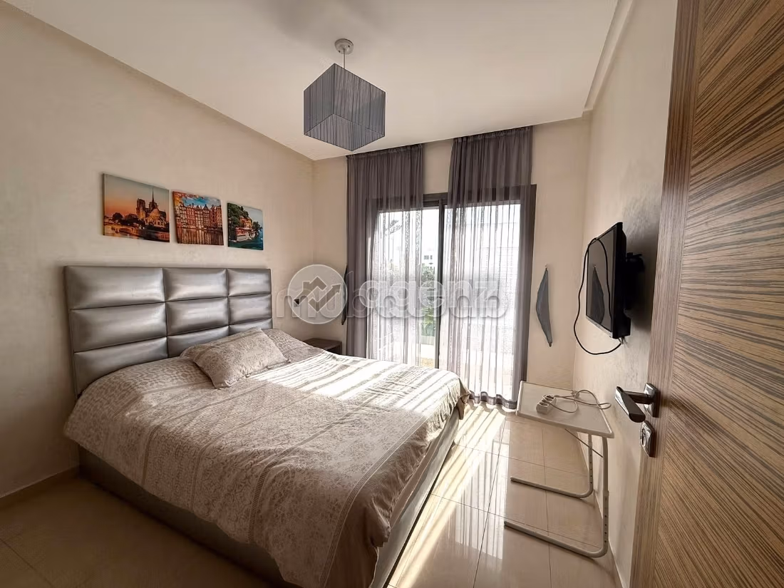 Suntuosa villa en venta. 3 hermosas habitaciones. Bien decorado