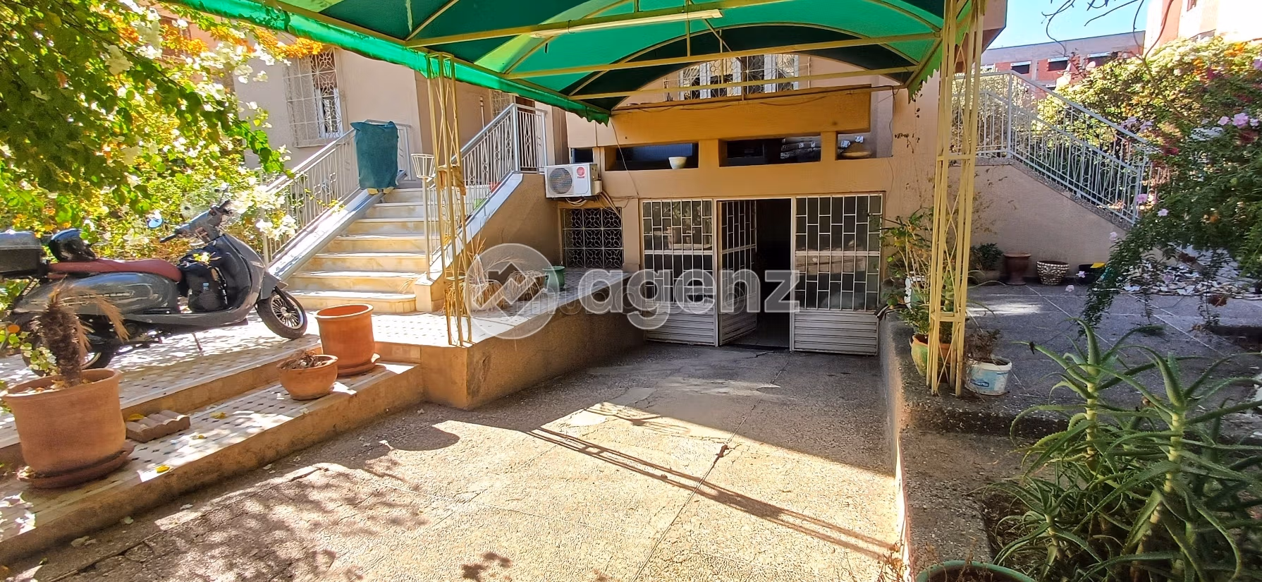 Villa à vendre 606 m², 6 chambres Assif Marrakech