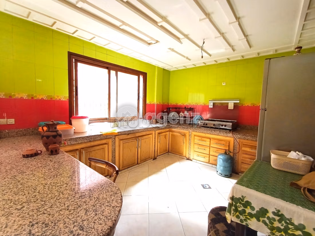 Villa à vendre 260 m², 5 chambres Targa Marrakech