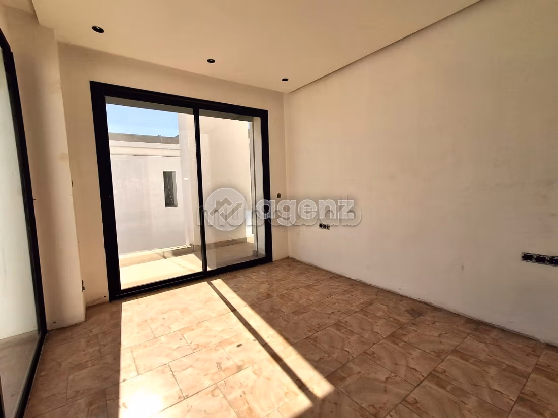 Villa à vendre 607 m², 7 chambres Ville Verte Bouskoura