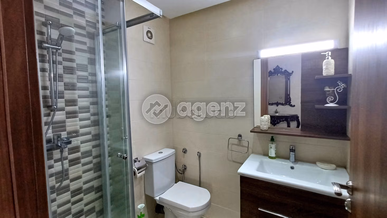 Te huur: appartementen. 2 Kamers. Gemeubileerd