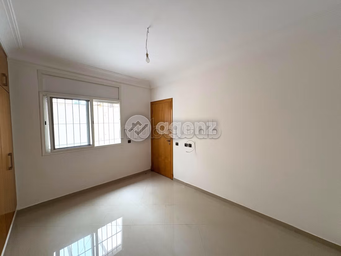 Duplex à vendre 212 m², 4 chambres Oulfa Casablanca