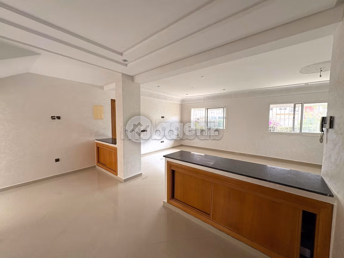Duplex à vendre 212 m², 4 chambres Oulfa Casablanca