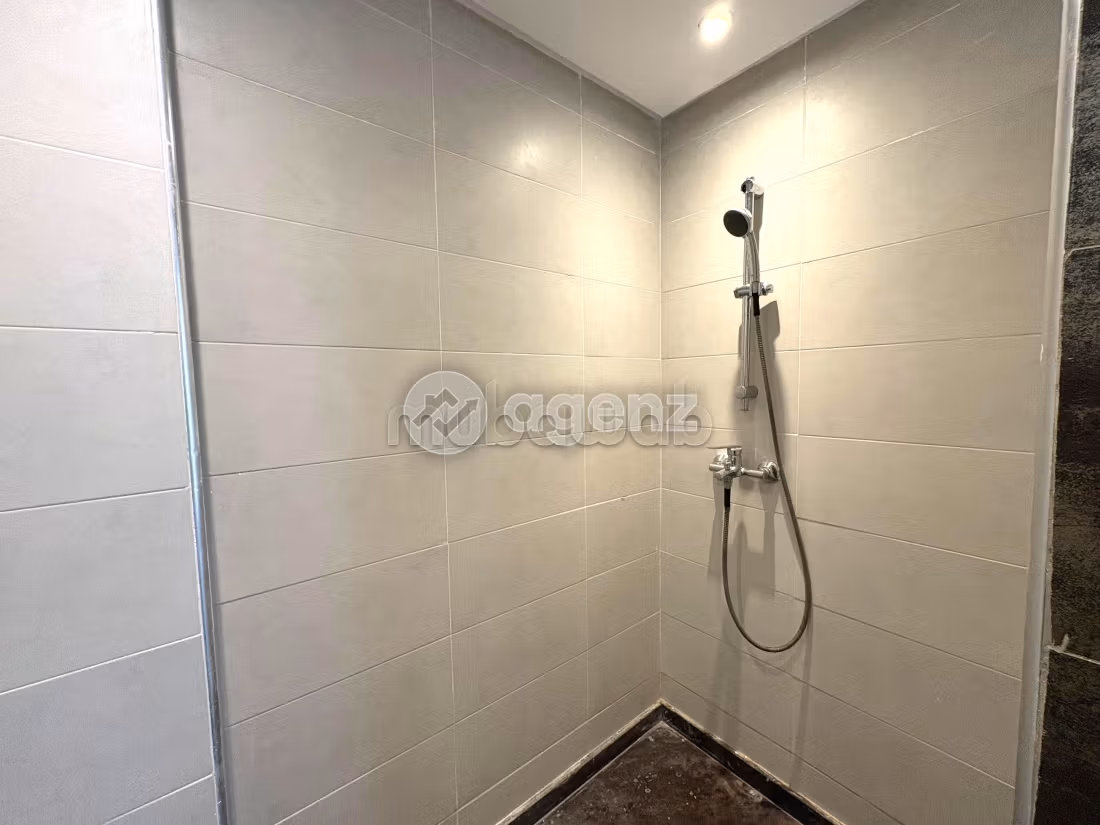 Duplex à vendre 212 m², 4 chambres Oulfa Casablanca