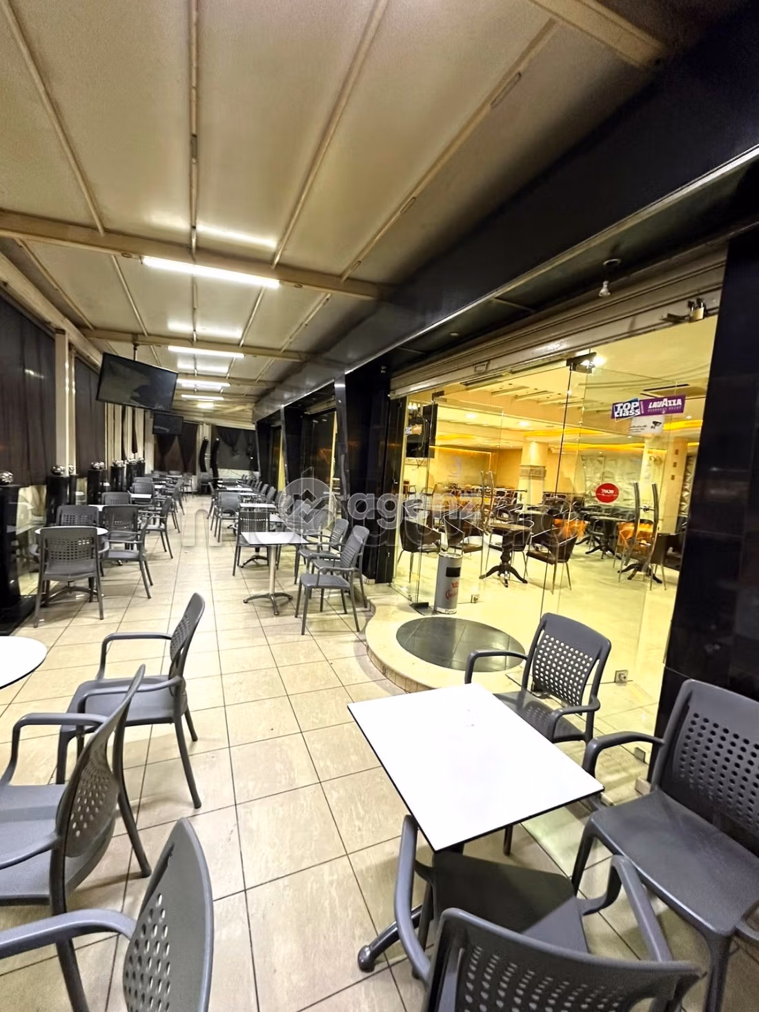 Commerce à vendre 500 m² Hay Chrifa Casablanca