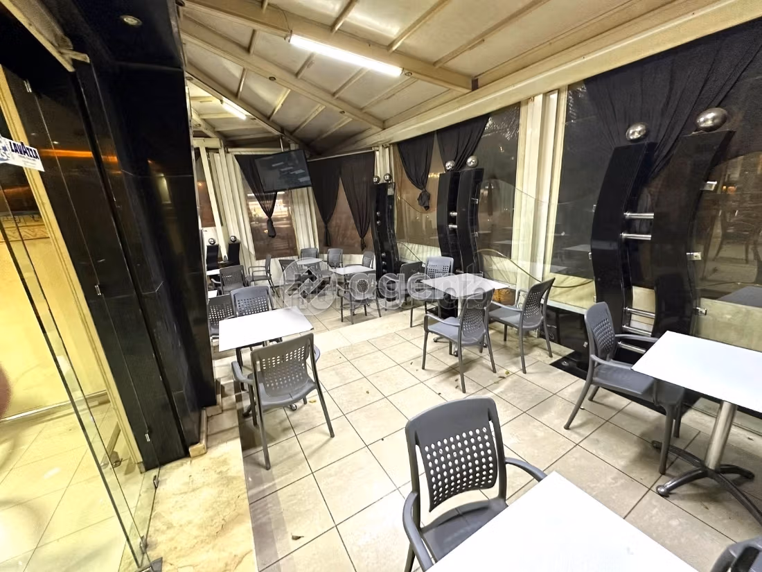 Commerce à vendre 500 m² Hay Chrifa Casablanca