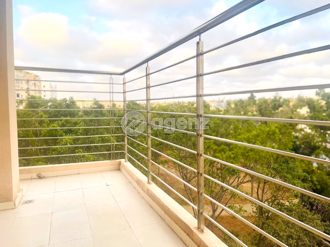Appartement à vendre 103 m², 3 chambres Oasis Casablanca — 5