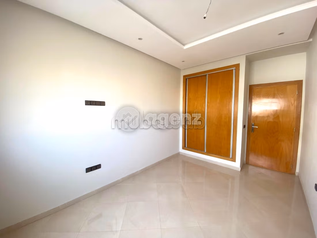 Splendido appartamento in vendita a Victoria. Superficie di 130 m². Ascensore e terrazzo