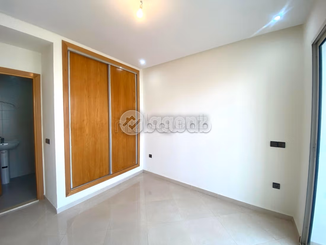 Splendido appartamento in vendita a Victoria. Superficie di 130 m². Ascensore e terrazzo