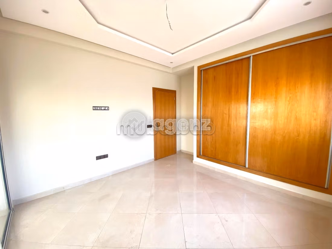 Splendido appartamento in vendita a Victoria. Superficie di 130 m². Ascensore e terrazzo