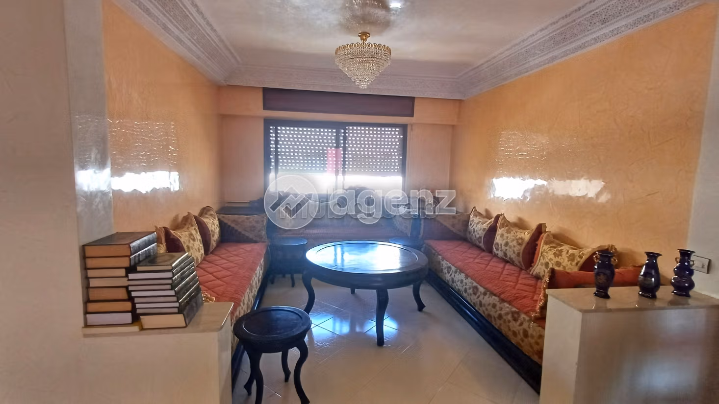 Beautiful apartment for sale. Small area 113 m². Cellar, Large terrace