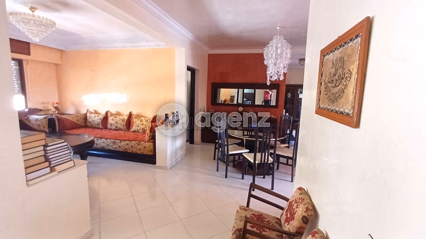 Beautiful apartment for sale. Small area 113 m². Cellar, Large terrace