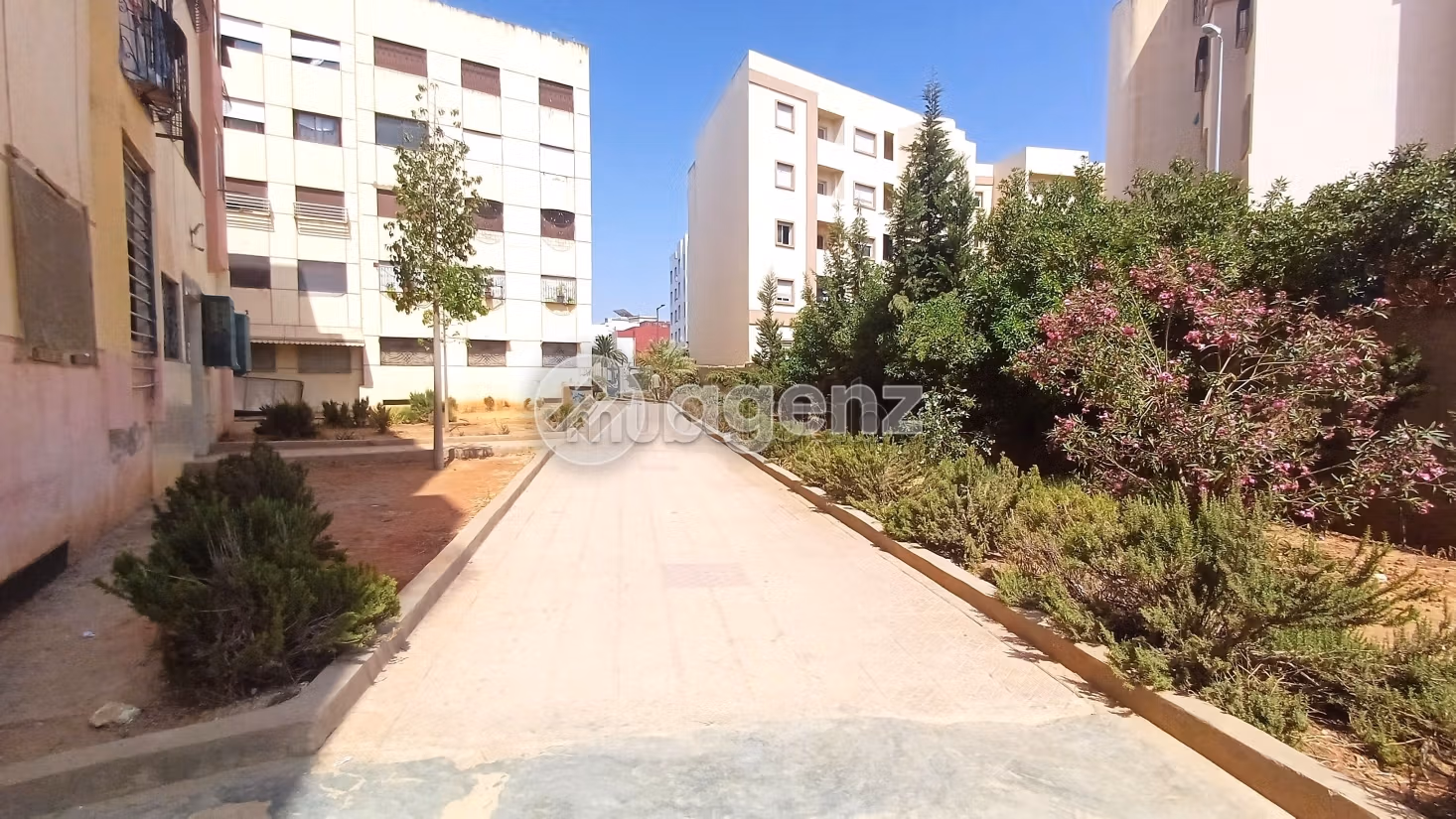 Beautiful apartment for sale. Small area 113 m². Cellar, Large terrace