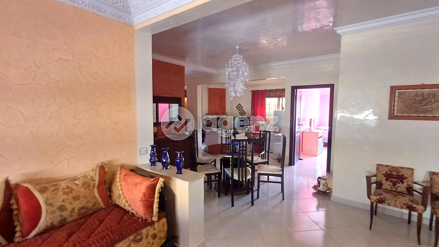 Beautiful apartment for sale. Small area 113 m². Cellar, Large terrace