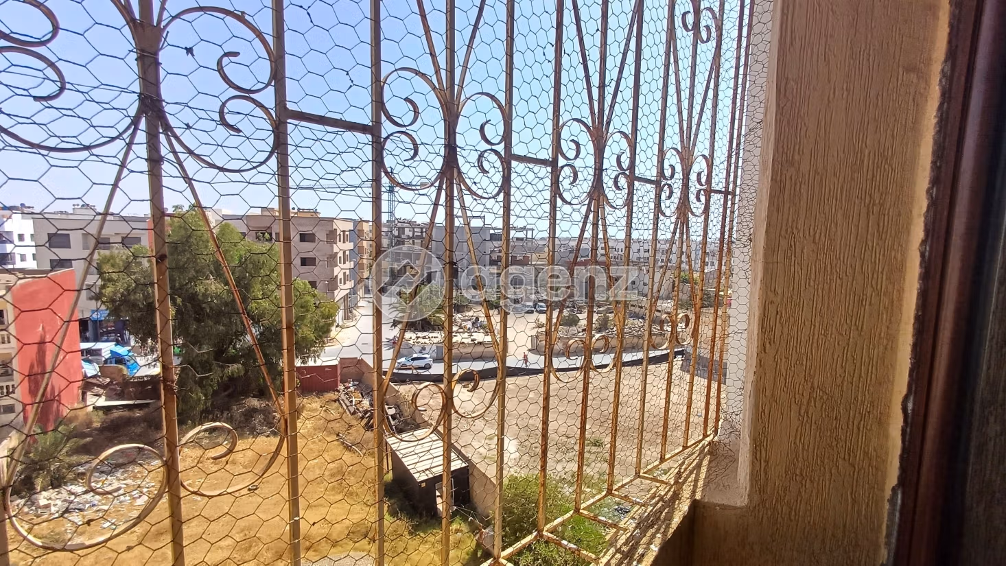 Beautiful apartment for sale. Small area 113 m². Cellar, Large terrace