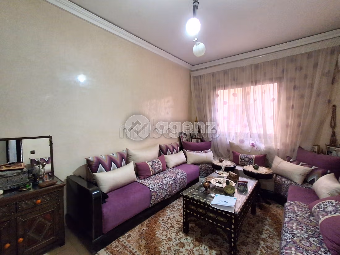 Bonito piso en venta en Route de Safi. 2 dormitorios. Sin ascensor