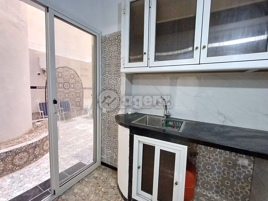 Bonito piso en venta en La Gironde. Superficie de 74 m². Con muebles