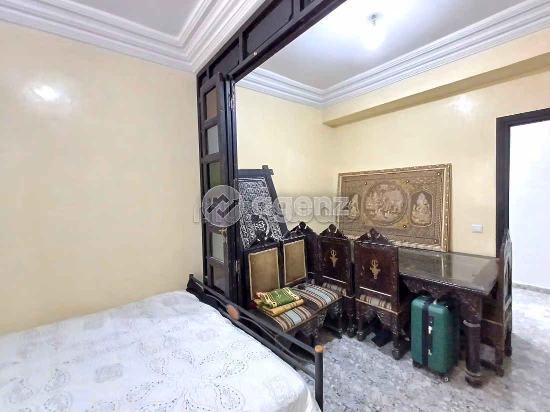Bonito piso en venta en La Gironde. Superficie de 74 m². Con muebles