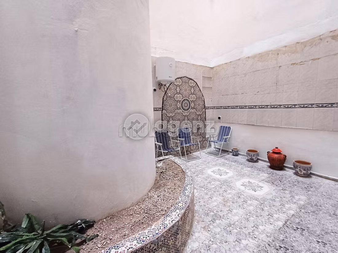 Bonito piso en venta en La Gironde. Superficie de 74 m². Con muebles